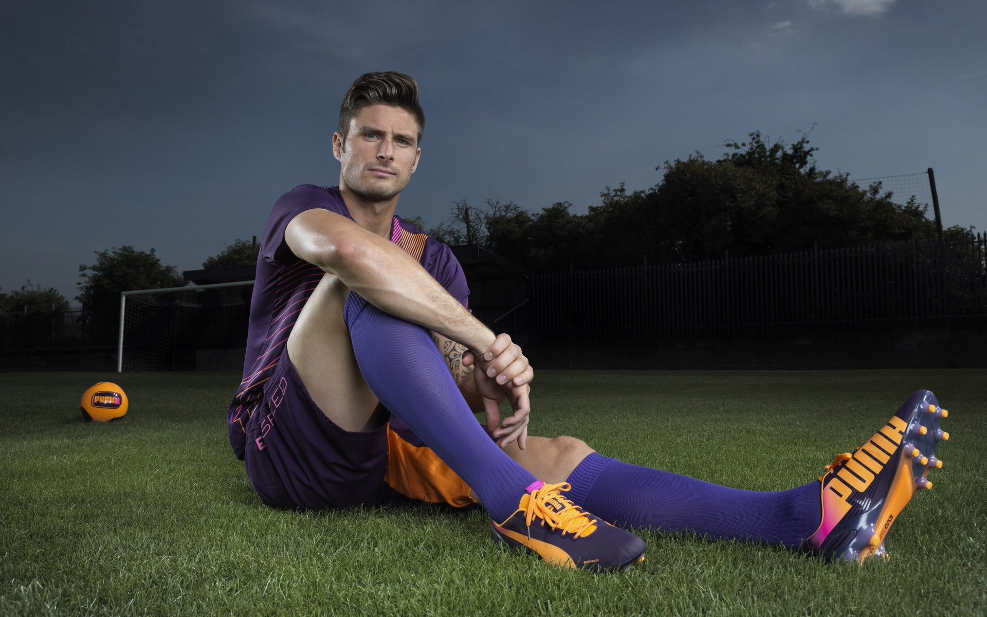 冠军球队球员参与公益跑为本地慈善机构募款，冠军体育俱乐部